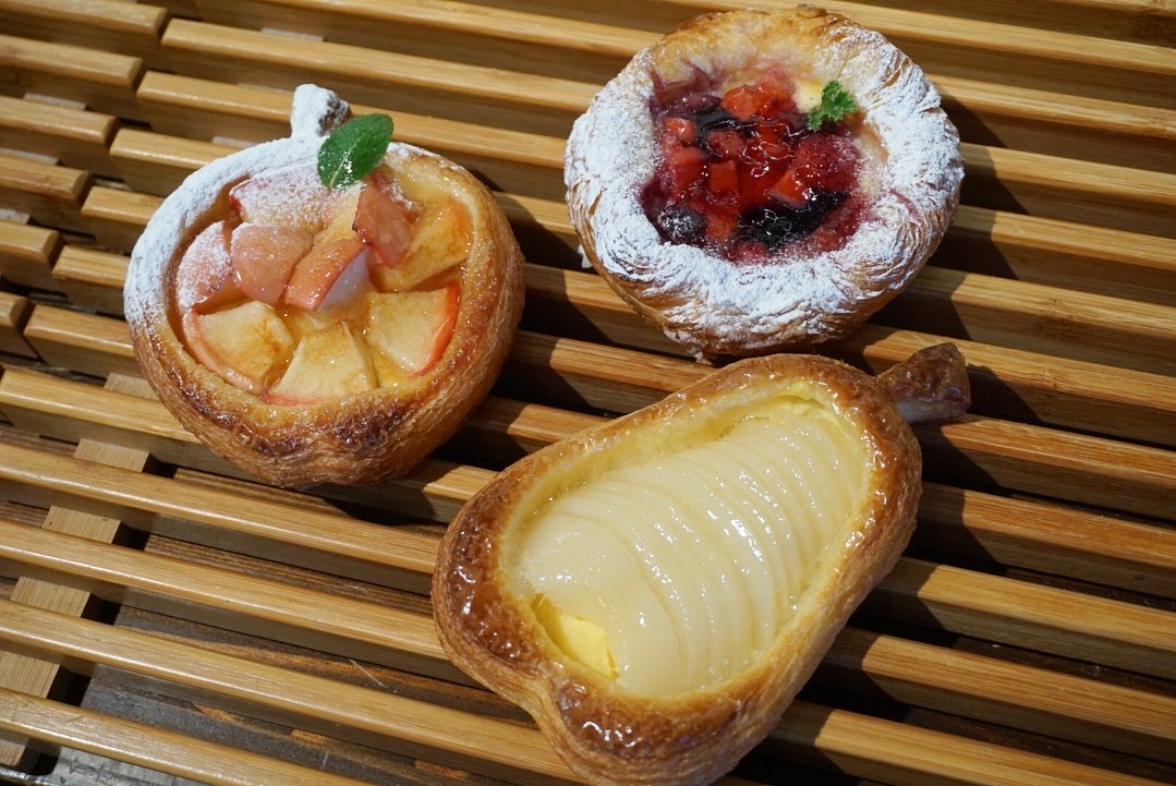 【うーちゃんちゃん様】スープ　ラムデニッシュ　手作り　菓子パン　惣菜パン 人気急上昇】 スープ ラムデニッシュ メルカリ - 惣菜パン