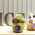 「抹茶わらびもち」650円、「ブルーベリーヨーグルト」700円